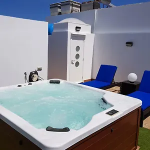 maravillosa-vivienda-familiar-con-jacuzzi-y-sauna.in-canary-islands.com/